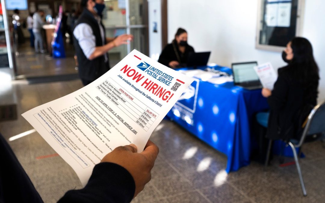 US jobless claims jump to 230K during Omicron surge